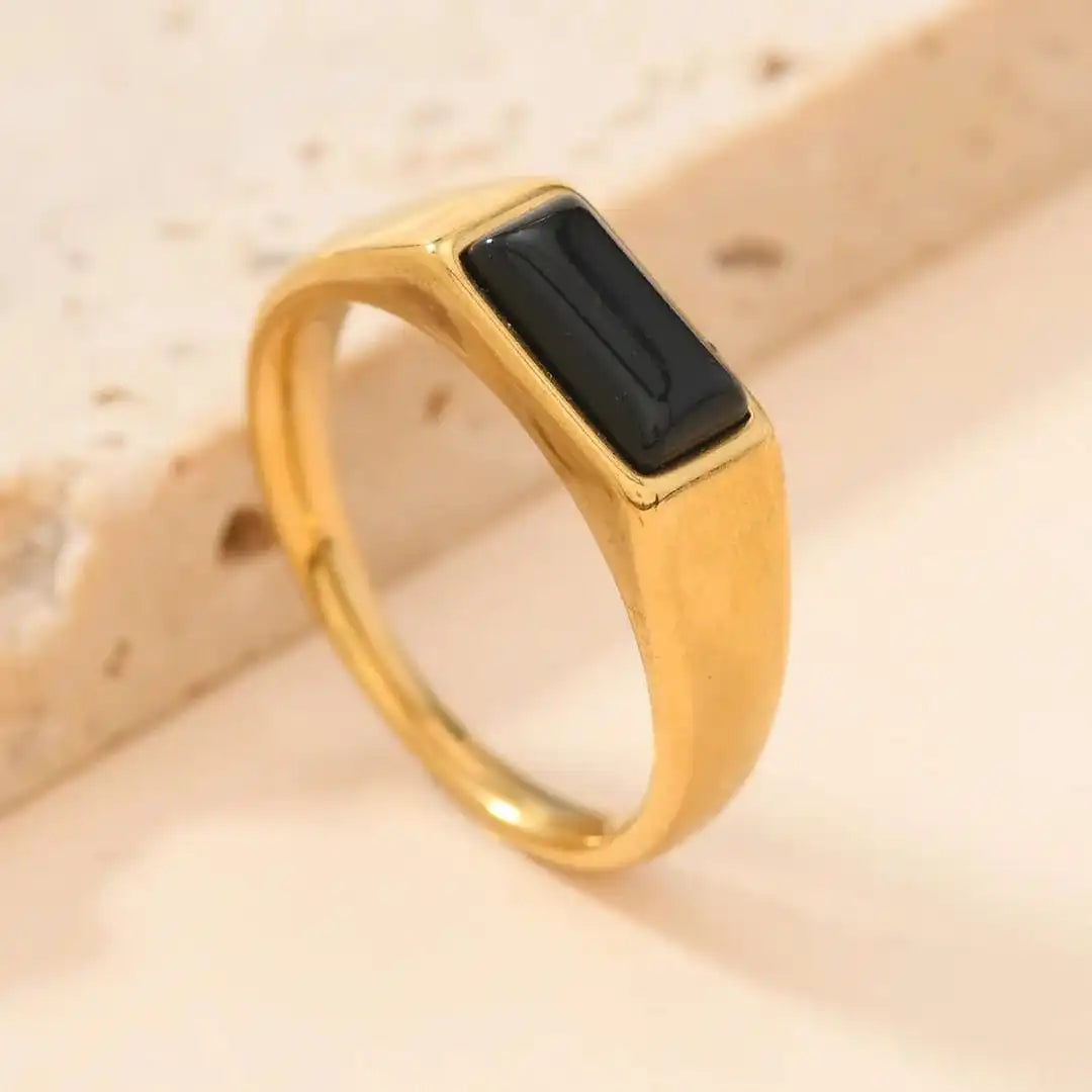 Anillos de oro elegantes con piedra preciosa rectangular – imagen 5