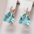 Pendientes largos prestigiosos de circonita triangular
