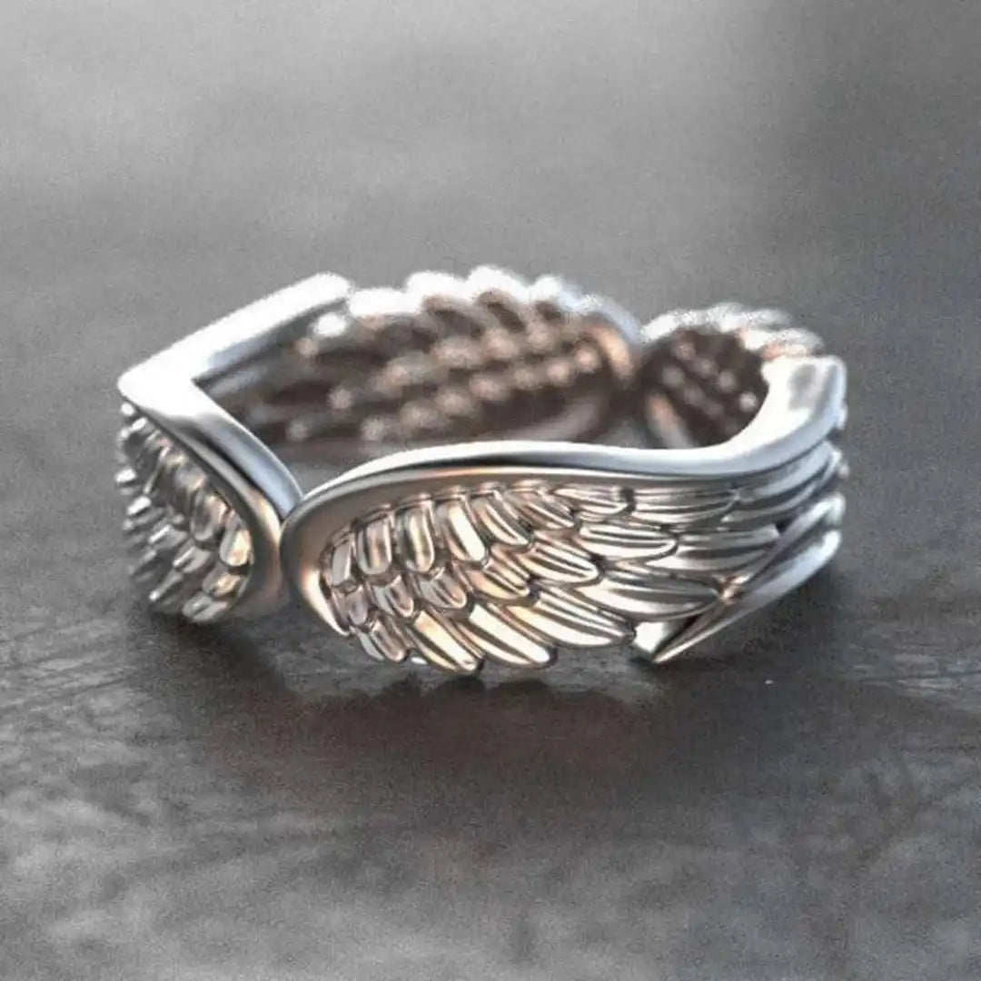 Anillo ajustable de plata con alas de ángel