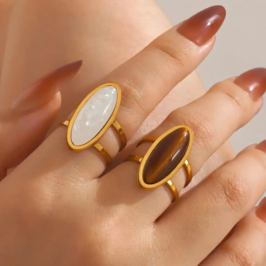 Anillo doble de oro con cabujón ovalado – imagen 3