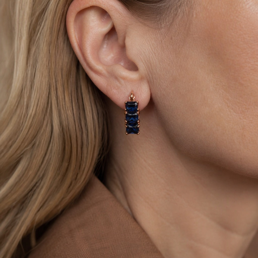 Pendientes de aro azules de talla cuadrada