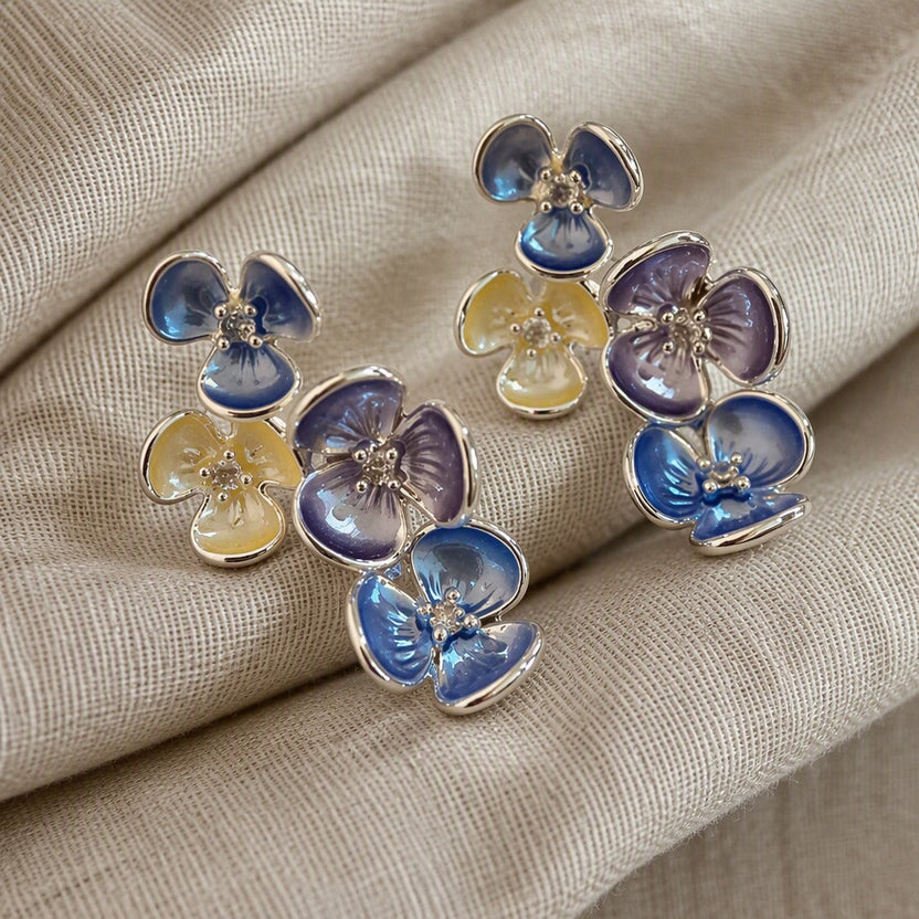 Pendientes atemporales de cristal zafiro
