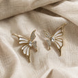 Pendientes de mariposa dorados atemporales – imagen 2