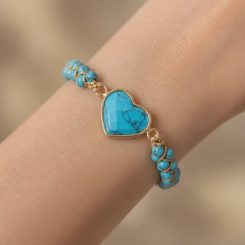 Pulsera etérea de corazón en turquesa