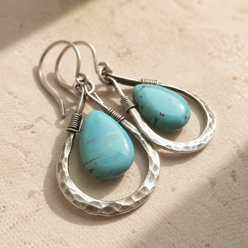 Pendientes aro con gota de turquesa – imagen 2