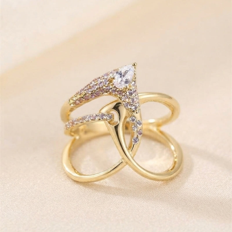 Anillo radiante de circonia hueco