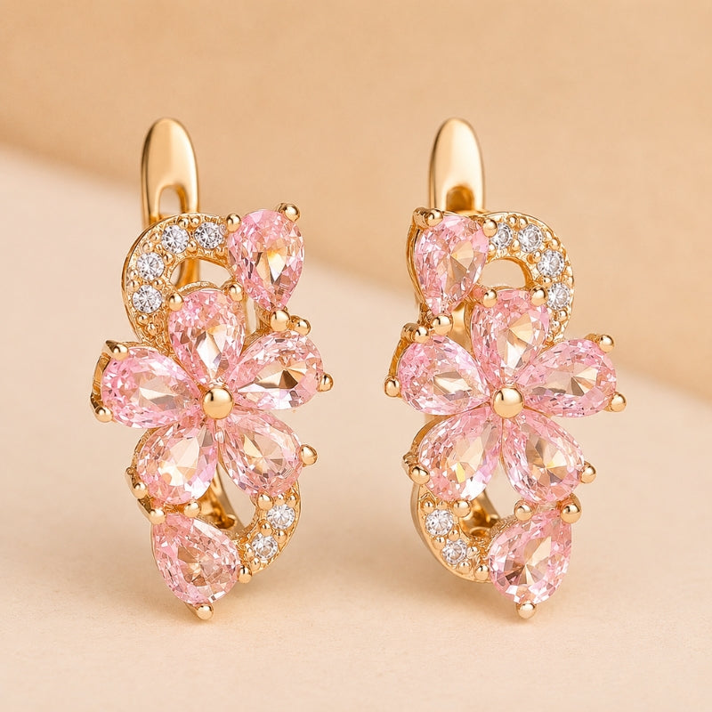 Pendientes elegantes de pétalos de flor