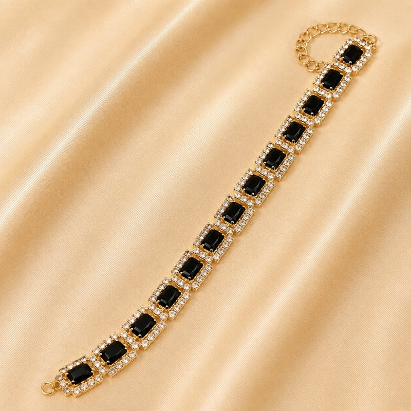 Pulsera de dijes con circonita brillante — Carmen, Lucía & Rocío