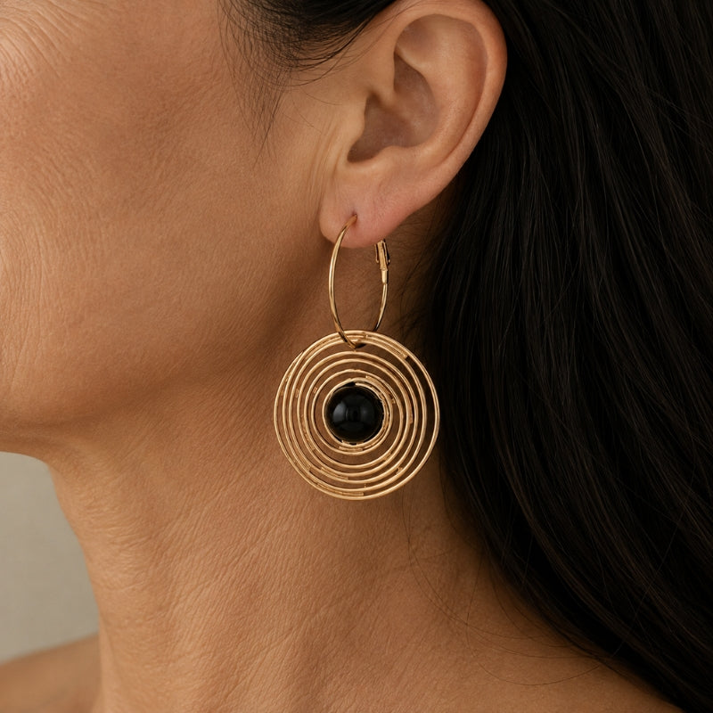 Pendientes circulares en espiral atemporales – imagen 2