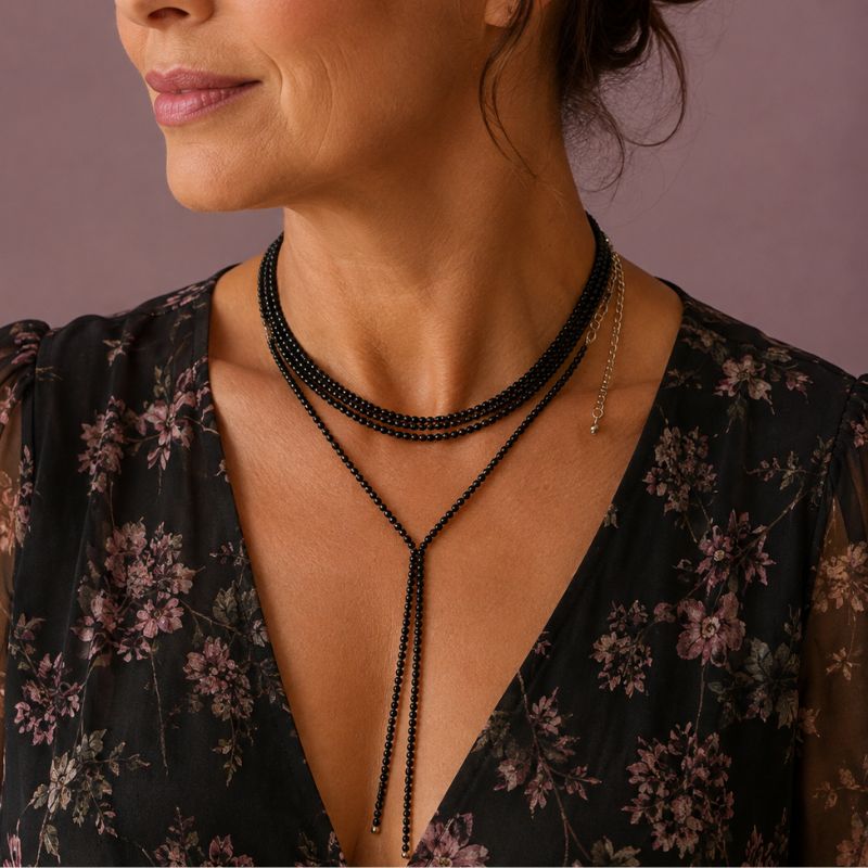Collar de borla llamativo y regio