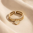Anillo sofisticado de circonita con corazón