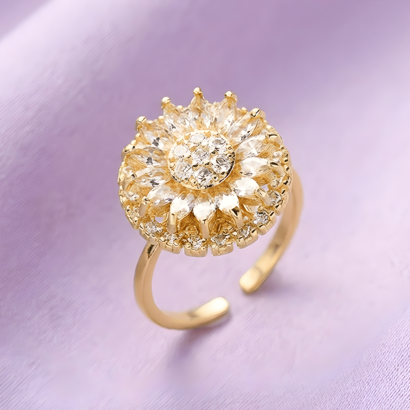 Anillo de girasol con dije de circonita — Carmen, Lucía & Rocío
