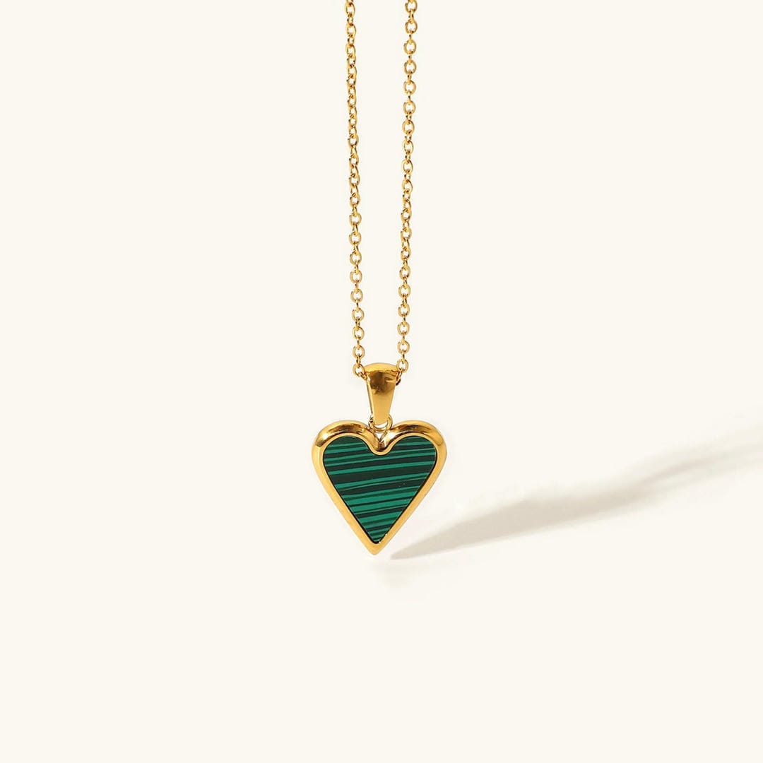 Collar con colgante de corazón brillante – imagen 3