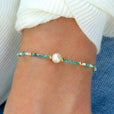 Pulsera costera de perlas y chaquiras – imagen 3