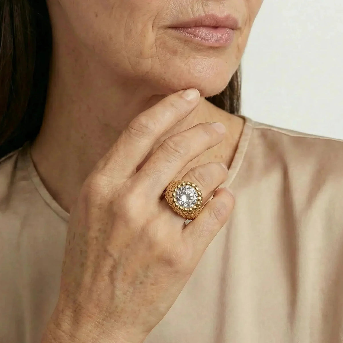 Anillo corona Aurora de cristal – imagen 2