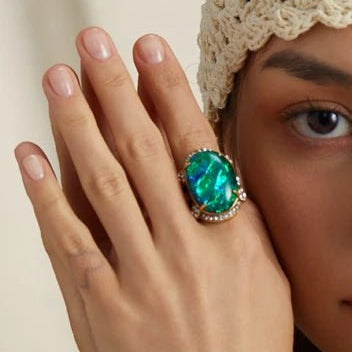 Anillo de diseño llamativo Destello de Aurora — Carmen, Lucía & Rocío