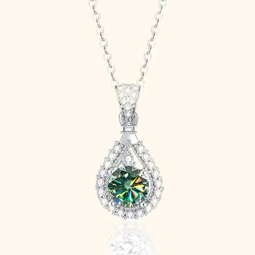 Collar de gota esmeralda radiante