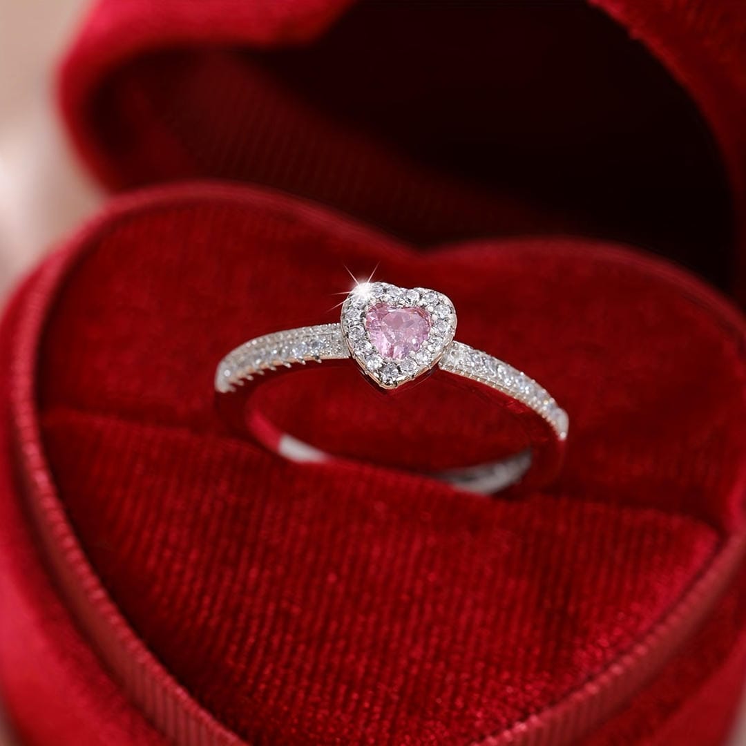Anillo de promesa de cristal con halo de corazón – imagen 3