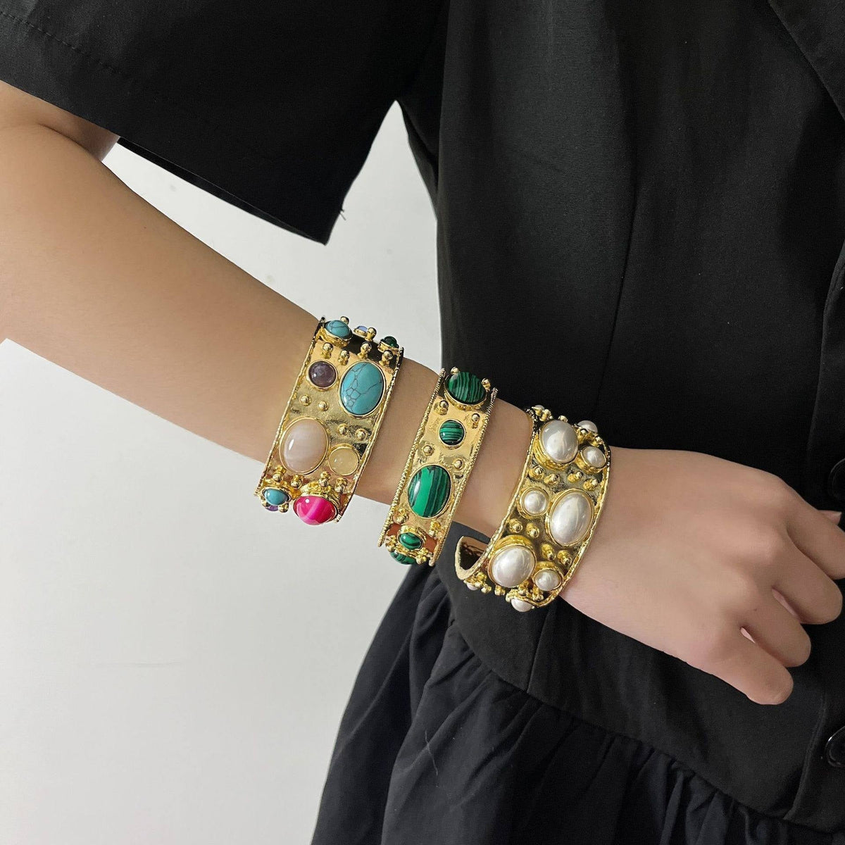 Brazalete vintage de guijarro barroco – imagen 5