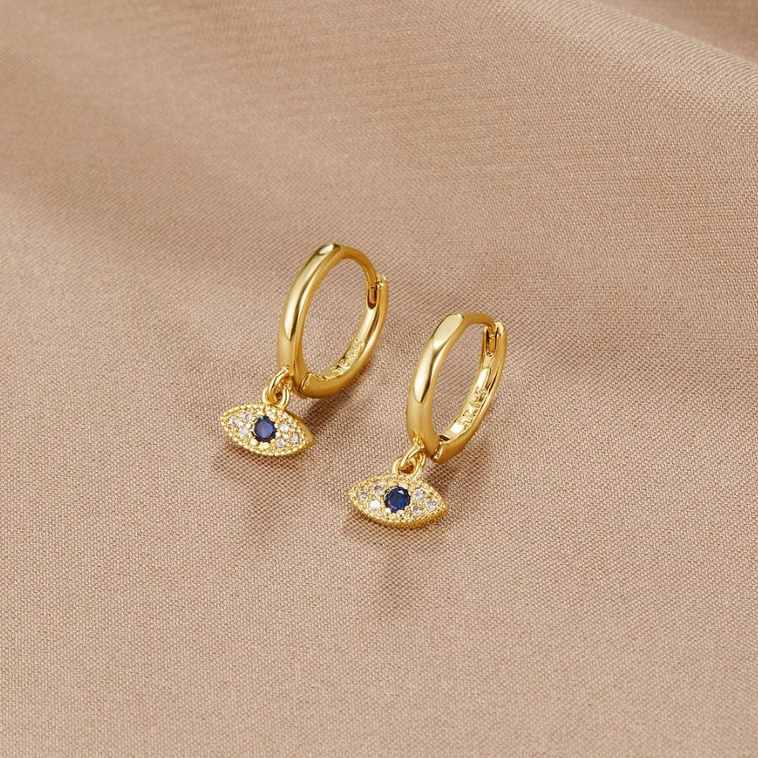 Pendientes dorados en forma de gota Eye Drop