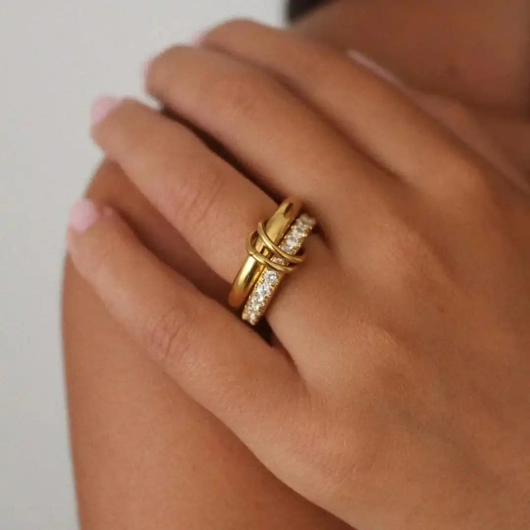 Anillo Alison multicapa de cristales deslumbrante – imagen 3