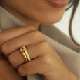 Anillo Alison multicapa de cristales deslumbrante – imagen 4