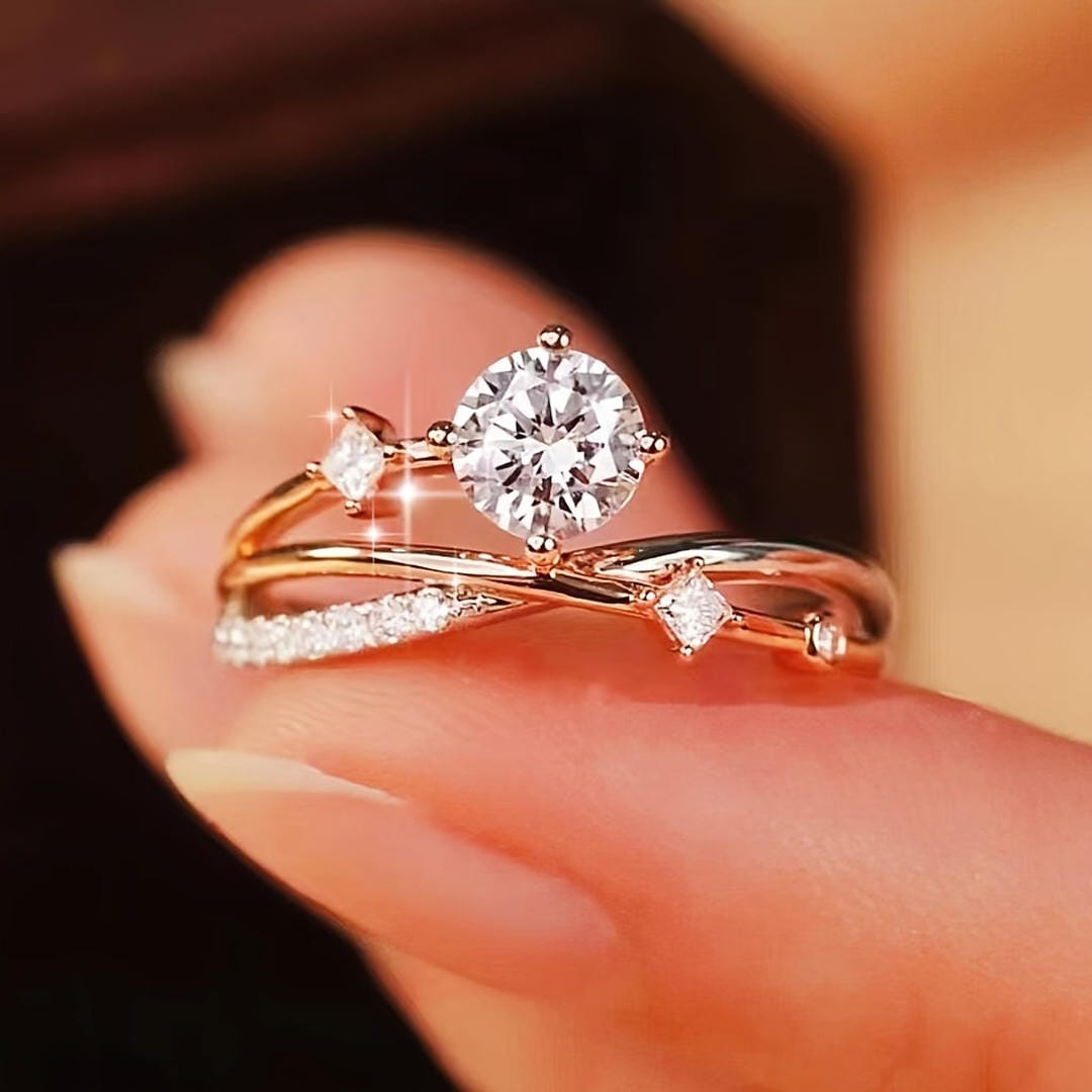 Anillo cruzado redondo de cristal, pieza statement – imagen 2