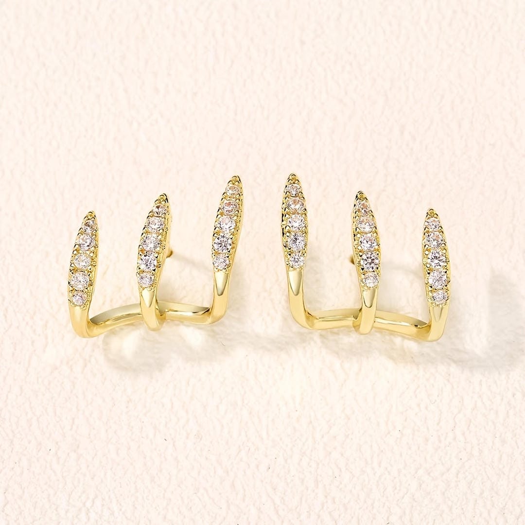 Pendientes elegantes de strass con garra triple – imagen 3