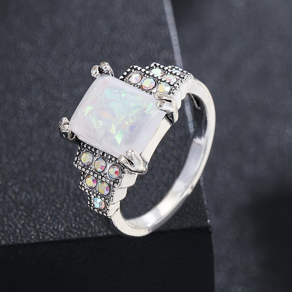 Anillo vintage de ópalo Arte Déco — Carmen, Lucía & Rocío