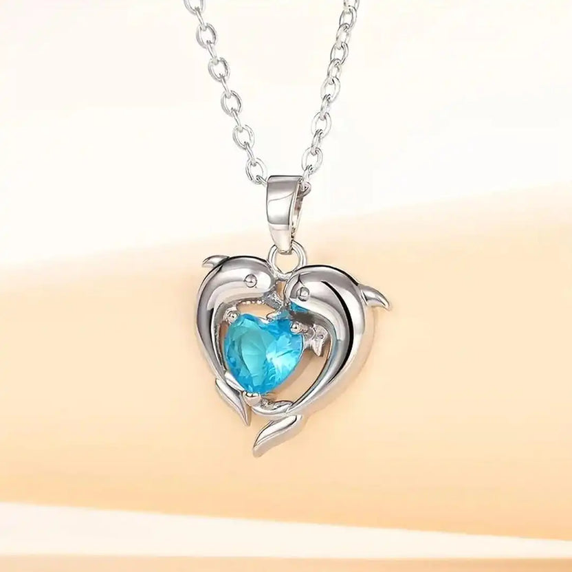 Collar versátil de corazones gemelos del océano