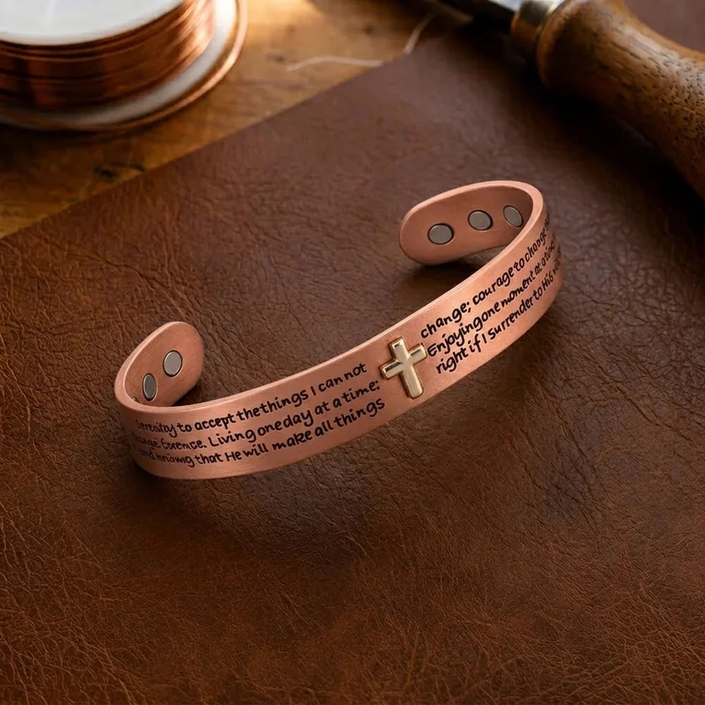 Pulsera de cobre vintage Credo — Carmen, Lucía & Rocío