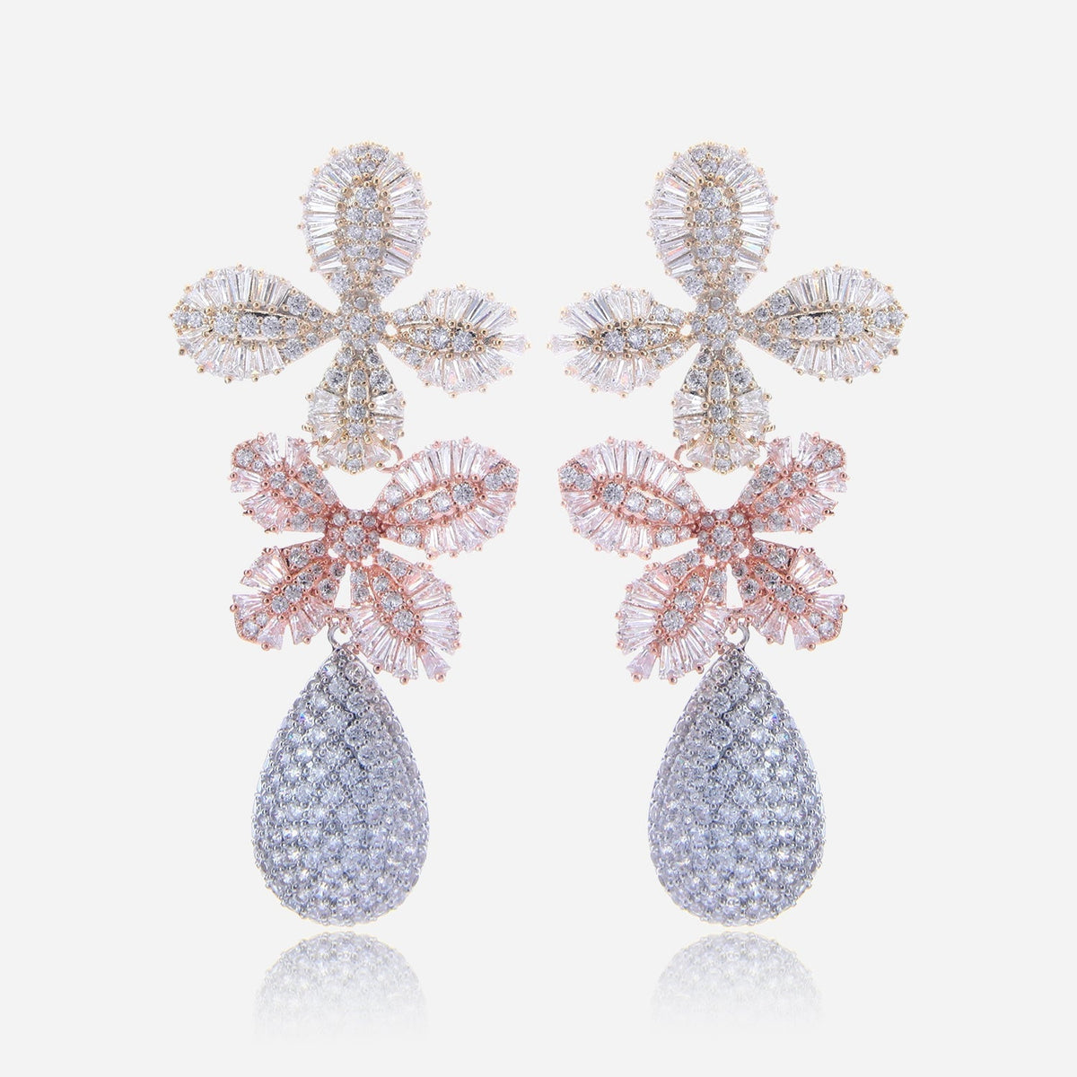 Pendientes de gota con flor de cristal