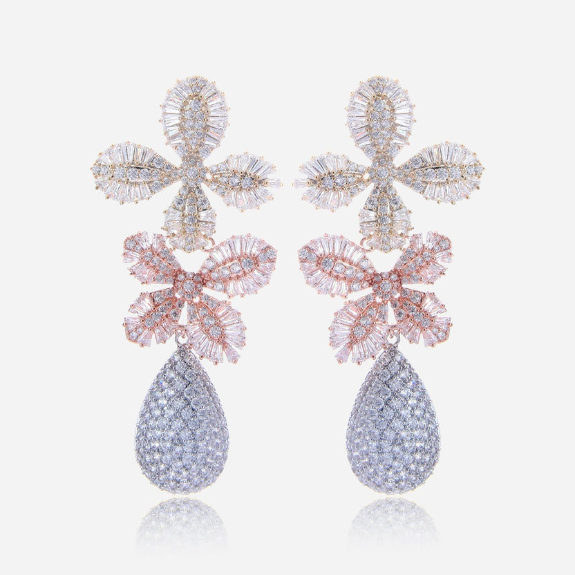 Pendientes de gota con flor de cristal
