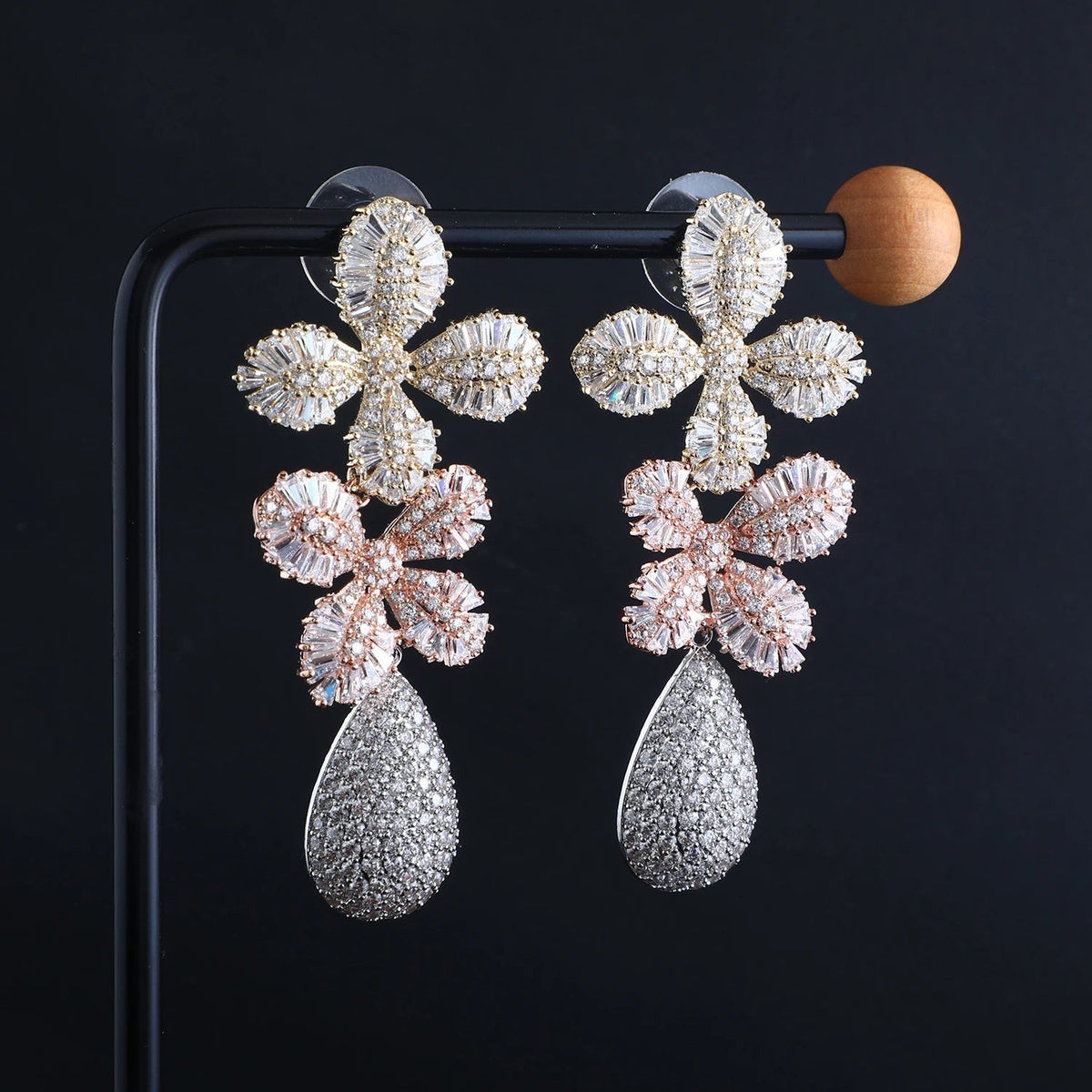 Pendientes de gota con flor de cristal – imagen 2