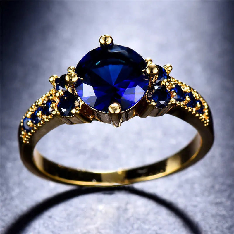 Anillo solitario redondo Royal con acento – imagen 2