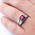 Anillo vintage con cristal cuadrado – imagen 3