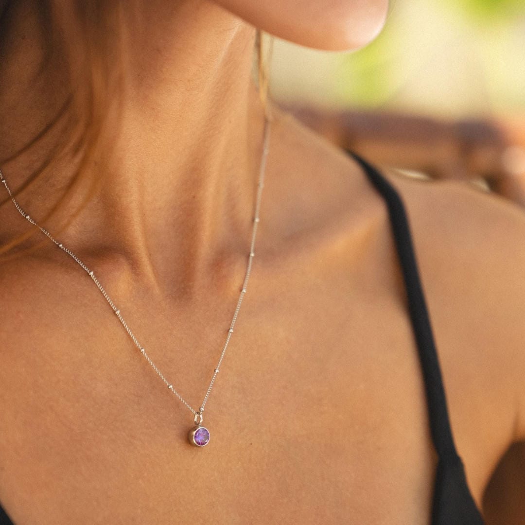 Collar luminoso con gema circular – imagen 5