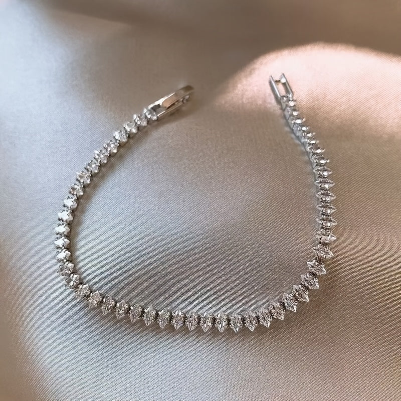 Pulsera de cadena geométrica con piedras de circonita – imagen 2
