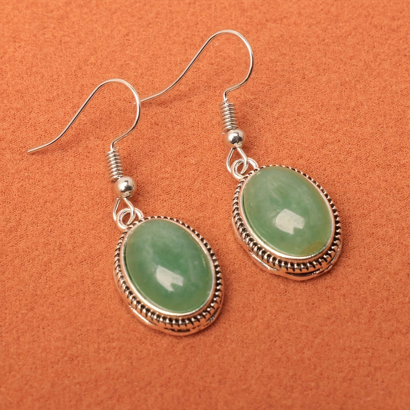 Pendientes ovalados vintage de jade verde