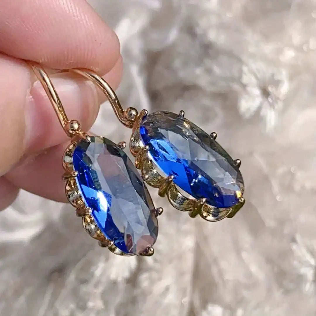 Pendientes dorados Flor Azul Dorada — Carmen, Lucía & Rocío