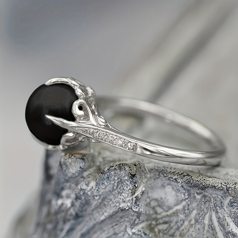 Anillo vintage de circonita cúbica negra