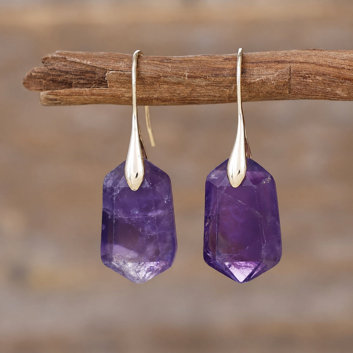 Pendientes artesanales de cuarzo facetado en gota – imagen 4