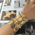 Brazalete dorado Empress Bee – imagen 3