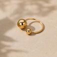 Anillo dorado Noble Orbital – imagen 2