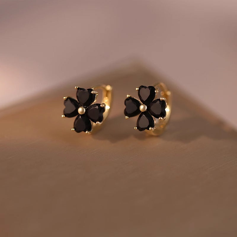 Pendientes de flor exquisitos