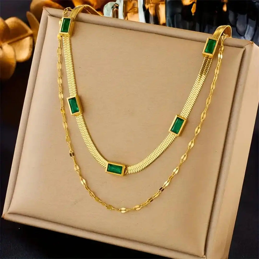 Collar retro de oro de doble capa con gema