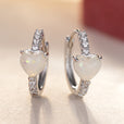 Pendientes delicados de ópalo en forma de corazón – imagen 2