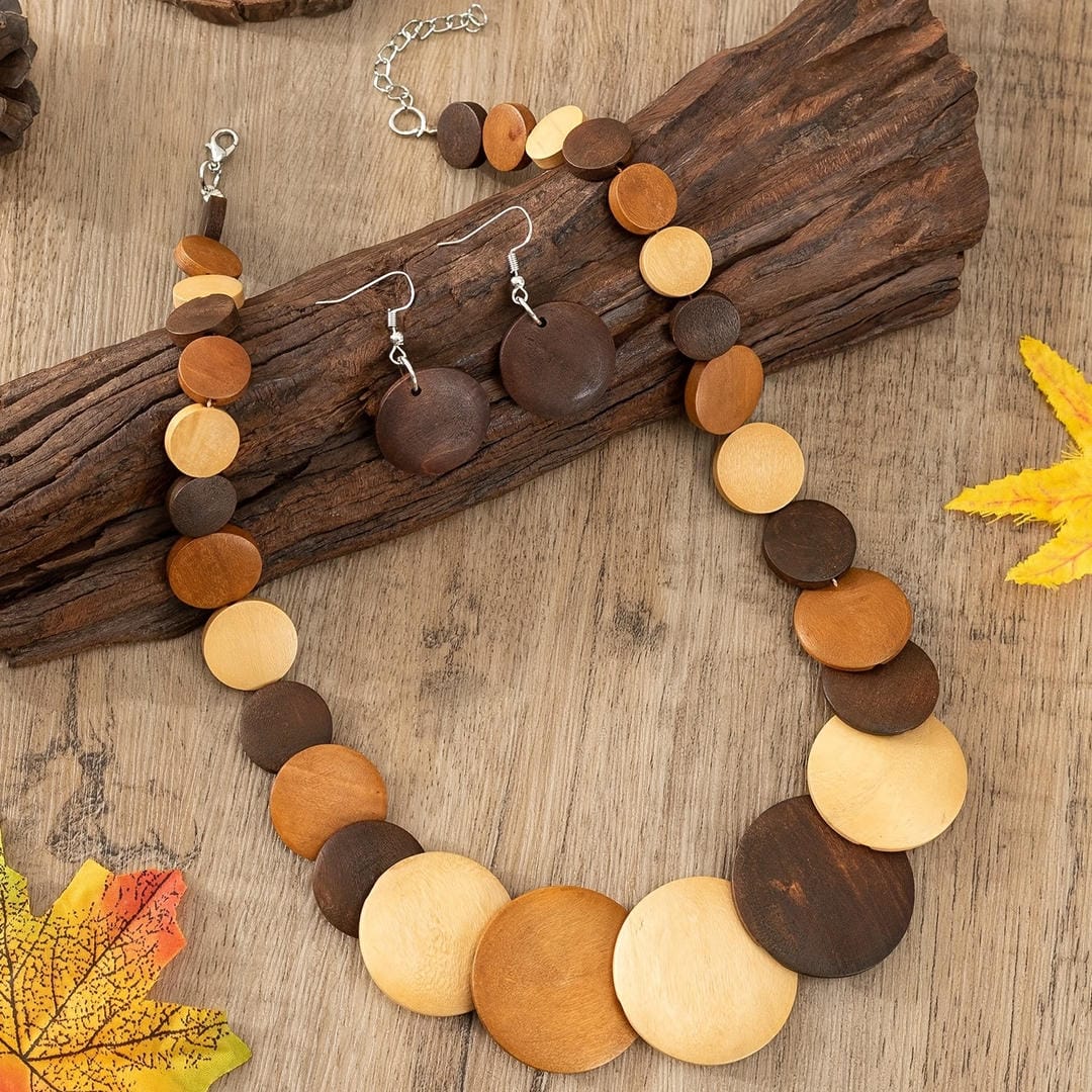 Conjunto de collar y pendientes llamativos de madera con disco, estilo costero — Carmen, Lucía & Rocío