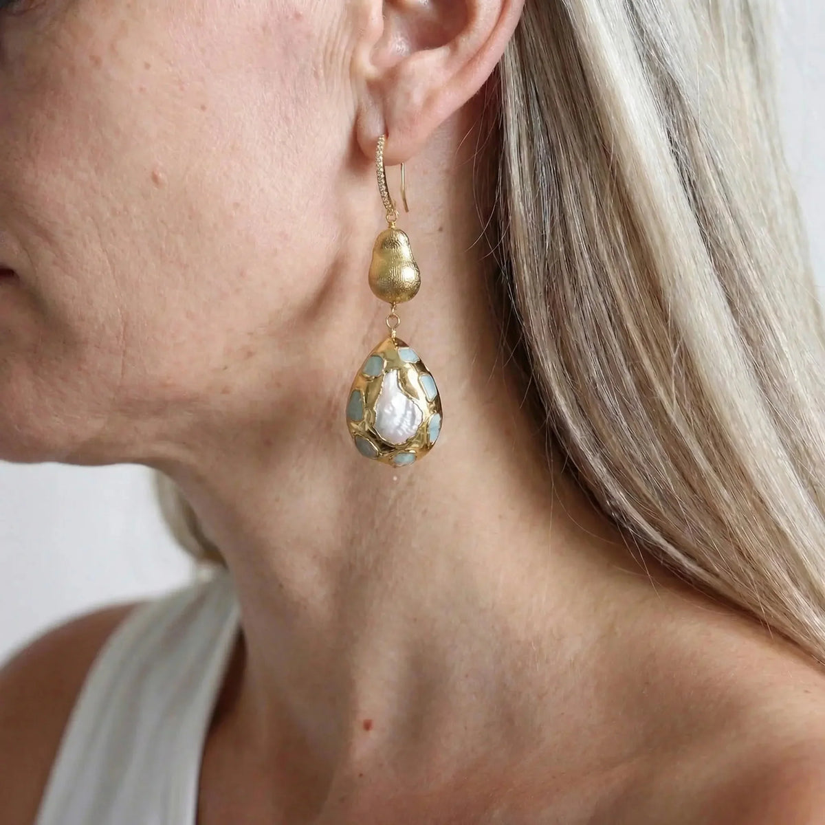 Pendientes de perla en forma de lágrima FluxFlicker – imagen 2