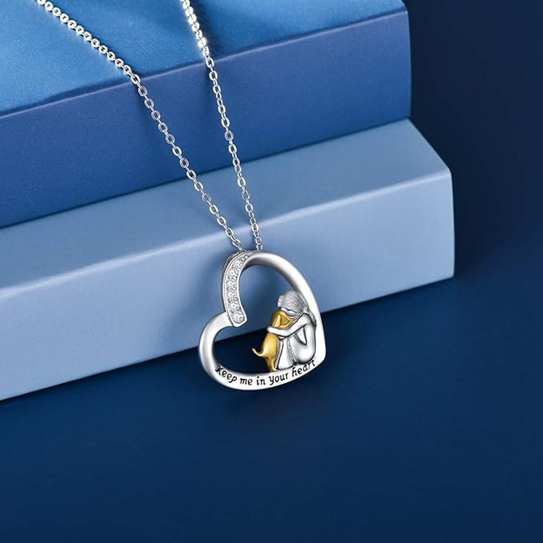 Collar conmemorativo en plata «Guárdame en tu corazón» – imagen 2